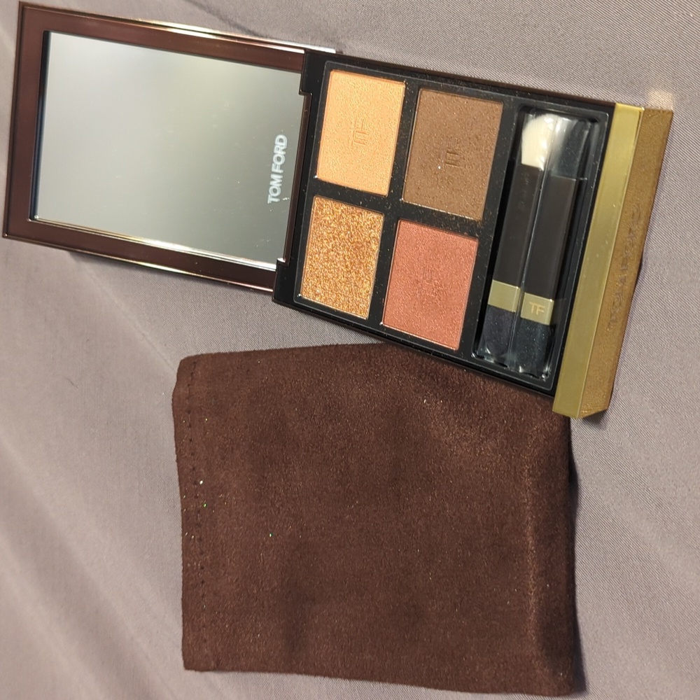 Tom Ford Eye Quad 26 Leopard Sun